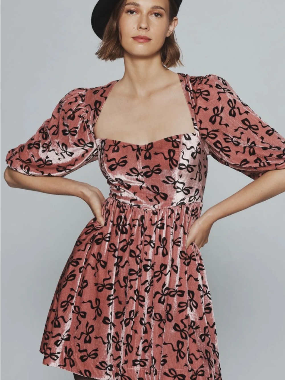 Maeve Women’s Sweetheart Velvet Bow Print Mini Dress Size Medium